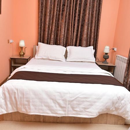 Mulberry Hotel Tashkent Bagian luar foto
